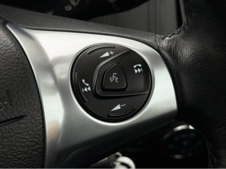 2015 Ford Focus 1.6d, New Nct 05/2027, Timing Belt Replaced, Bluetooth, Parking Sensors, A/C, Alloys, 5 Door, Ideal Family Car, Service & Warranty Included, SIMI Dealer, €8,950 thumbnail