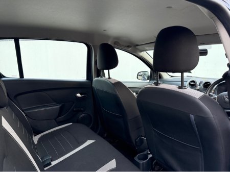 2018 Dacia Sandero STEPWAY ALTERNATIVE 1. 1.5 DCI 90 €9,950 thumbnail