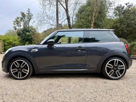 2017 MINI Hatch - thumbnail 8