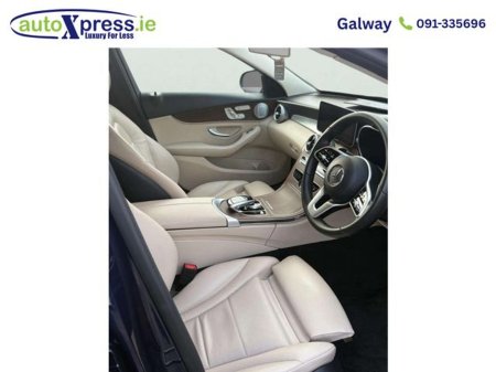 2019 Mercedes-Benz C Class - thumbnail 4