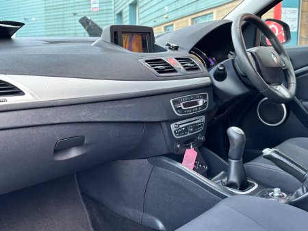 2010 Renault Megane - thumbnail 10