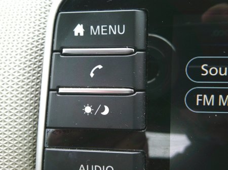 2019 Nissan Micra - thumbnail 14