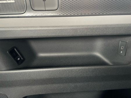 2025 Volkswagen ID.Buzz ID.BUZZ STYLE 86KWH 280BHP LWB €66,975 thumbnail