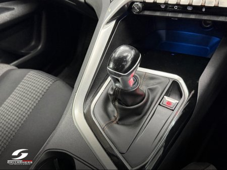 2017 Peugeot 3008 - thumbnail 21