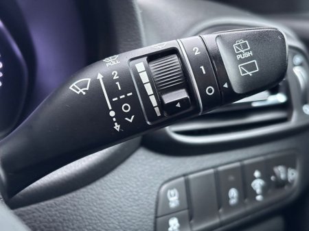 2021 Hyundai i30 1.0 GDI SE Connect 5dr €15,450 thumbnail