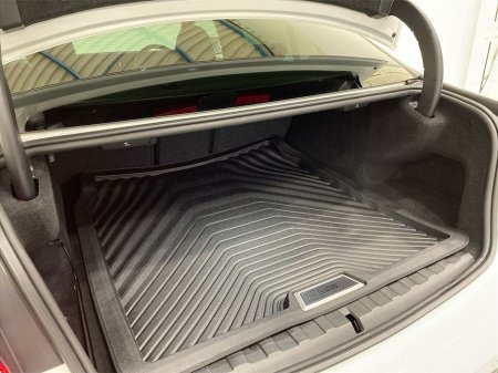 2024 BMW 3 Series - thumbnail 13