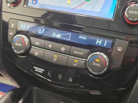 2017 Nissan Qashqai - thumbnail 31