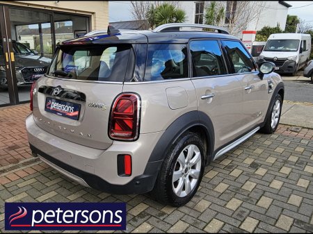 2023 MINI Cooper S COUNTRYMAN E ALL4 CLA CLASSIC AUTOMATIC €36,950 thumbnail