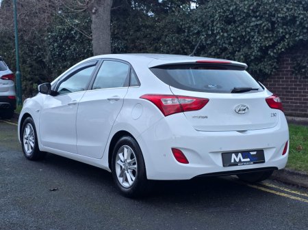 2016 Hyundai i30 1.6 Diesel Deluxe €6,999 thumbnail