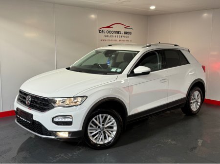2021 Volkswagen T-Roc DESIGN 1.0 TSI 110HP 5DR thumbnail