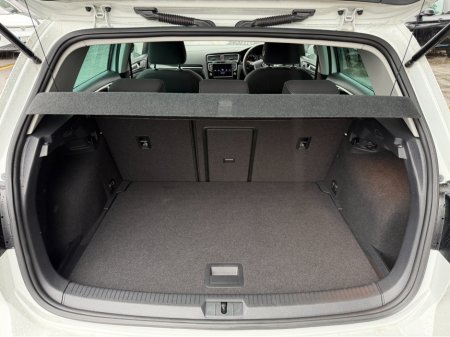 2016 Volkswagen Golf - thumbnail 22