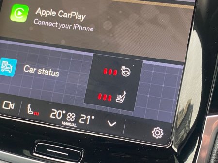 2024 Volvo XC90 T8 Dark Plus Recharge AWD Auto (PHEV) €69,900 thumbnail