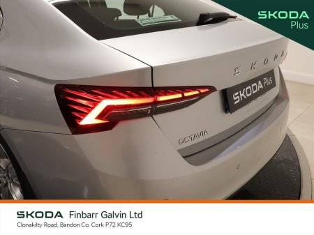 2025 Skoda Octavia Selection 1.5TSI 115HP €33,950 thumbnail