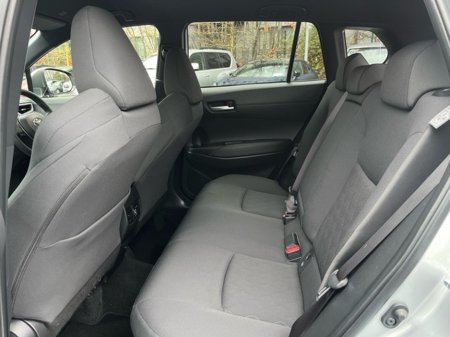 2024 Toyota Corolla Cross COROLLA CROSS 1.8 SPORT €37,950 thumbnail