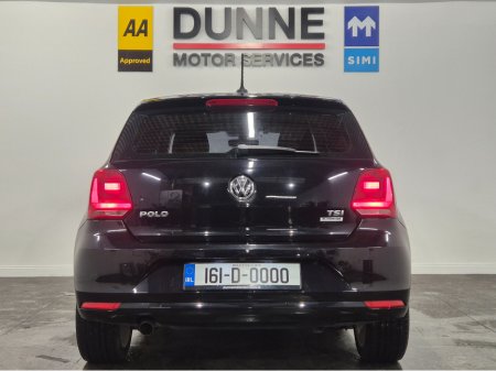 2016 Volkswagen Polo **HIGHLINE**AUTO**LEATHER/ALCANTARA SEATS**HEATED SEATS**ANDROID/APPLE MEDIA RADIO**DISTRONIC CRUISE CONTROL**LED HEADLAMPS**CLIMATE CONTROL**REVERSE CAMERA**AUTO LIGHTS**FOLDING MIRRORS**PADEL SHIFT* €13,899 thumbnail