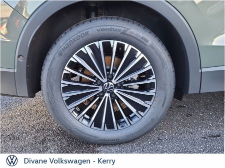 2026 Volkswagen Tiguan STYLE 2.0TDI DSG 150HP €63,000 thumbnail