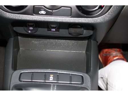 2022 Hyundai i10 - thumbnail 17