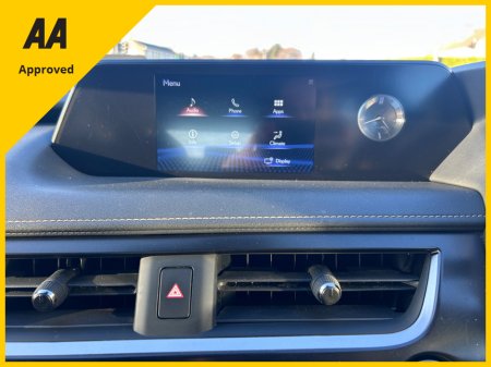 2020 Lexus UX 250 H 2020 LEXUS UX250h HYBRID DESIGN €22,950 thumbnail