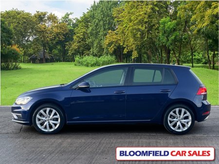 2017 Volkswagen Golf HIGHLINE , AUTO // LOW MILEAGE €17,950 thumbnail