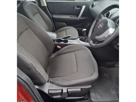 2008 Nissan Qashqai 1.6 SE 4X2 €2,950 thumbnail