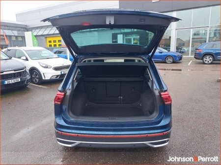 2024 Volkswagen Tiguan - thumbnail 23