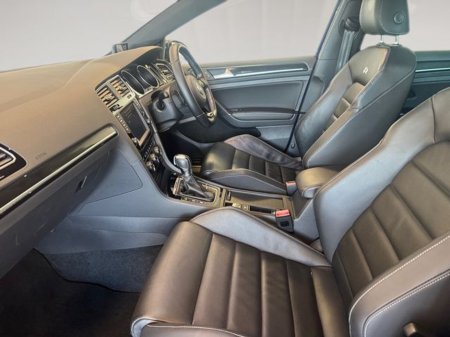 2016 Volkswagen Golf - thumbnail 17