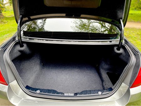 2015 BMW 5 Series - thumbnail 16