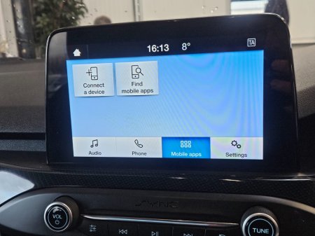 2019 Ford Focus - thumbnail 14