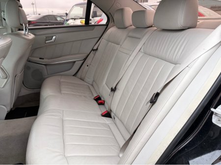 2013 Mercedes-Benz E Class 200 CDI 4DR AUTO €9,850 thumbnail