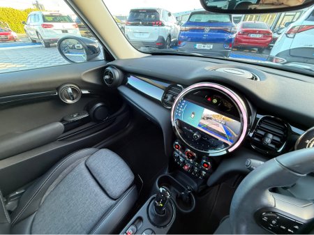 2021 MINI Cooper D 1.5 DIESEL - AUTO - 12M WARRANTY - CAR: 1652 thumbnail