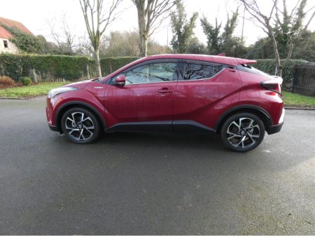 2017 Toyota C-HR 1.8 AUTO HYBRID €18,750 thumbnail