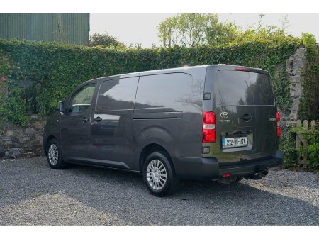 2021 Toyota Proace - photo 3
