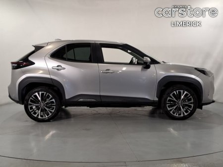 2021 Toyota Yaris Cross 1.5 HYBRID €25,880 thumbnail