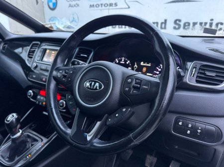 2017 Kia Carens OR RONDO PLATINUM PE 5DR €12,800 thumbnail