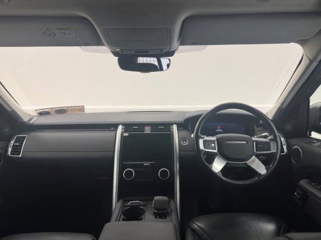 2021 Land Rover Discovery  €41,950 thumbnail