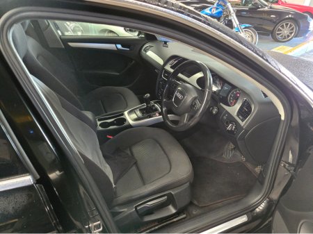 2010 Audi A4 - thumbnail 2