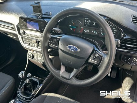 2018 Ford Fiesta - thumbnail 11