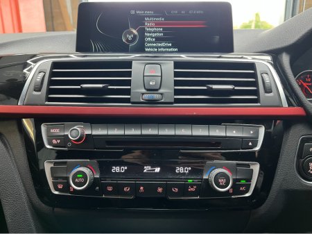 2016 BMW 3 Series - thumbnail 20