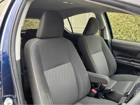 2020 Toyota Aqua - thumbnail 12