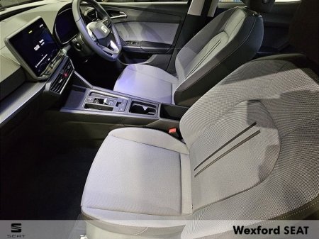 2026 SEAT Leon 2.0 TDI DSG 150HP SE €37,475 thumbnail