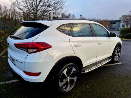 2018 Hyundai Tucson 1.7 D Premium SE €15,999 thumbnail