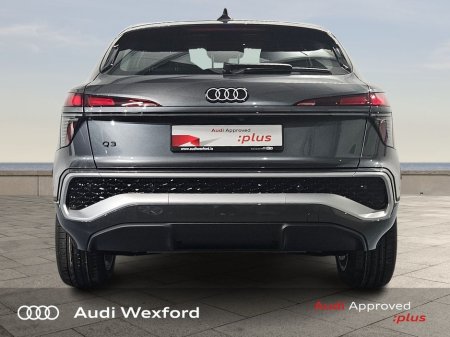 2026 Audi Q3 Audi Q3 Sportback S line e-hybrid 200 kW S tronic *NEW CAR AVAILABLE FOR IMMEDIATE DELIVERY* €63,575 thumbnail
