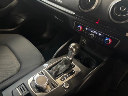 2019 Audi A3 - thumbnail 8