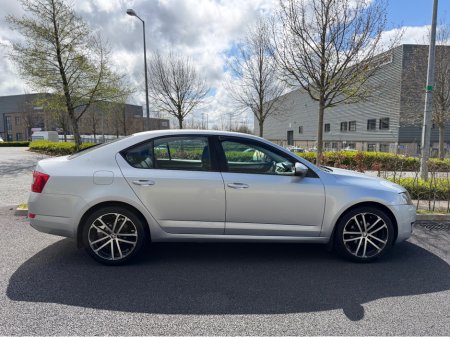 2014 Skoda Octavia - photo 6