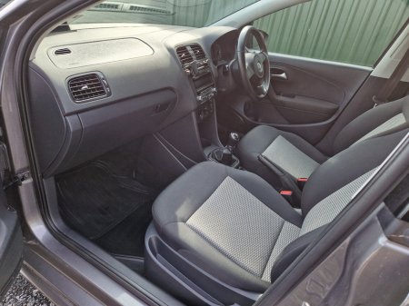 2014 Volkswagen Polo - thumbnail 13