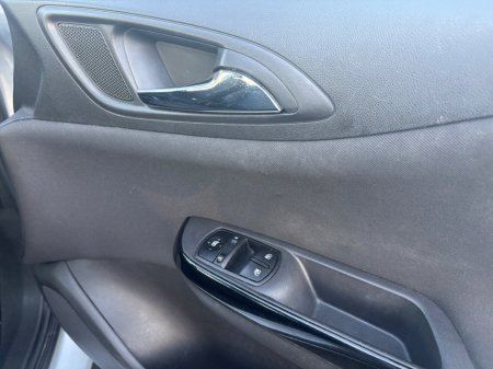 2016 Opel Corsa - thumbnail 10