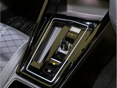 2024 Volkswagen Golf - thumbnail 20