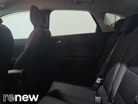 2021 Renault Captur dCi 95 Iconic €18,900 thumbnail