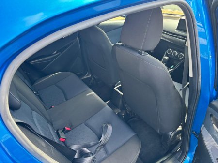 2015 Mazda Demio - thumbnail 5