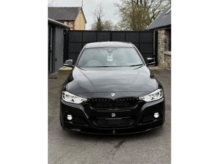 2017 BMW 3 Series - thumbnail 2